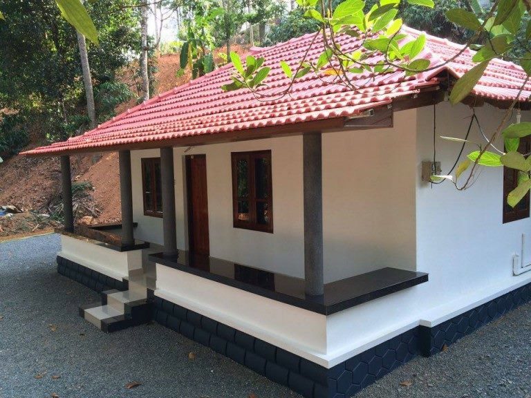 550 Square Feet 2 Bedroom Kerala Traditional Style Home Design and Plan