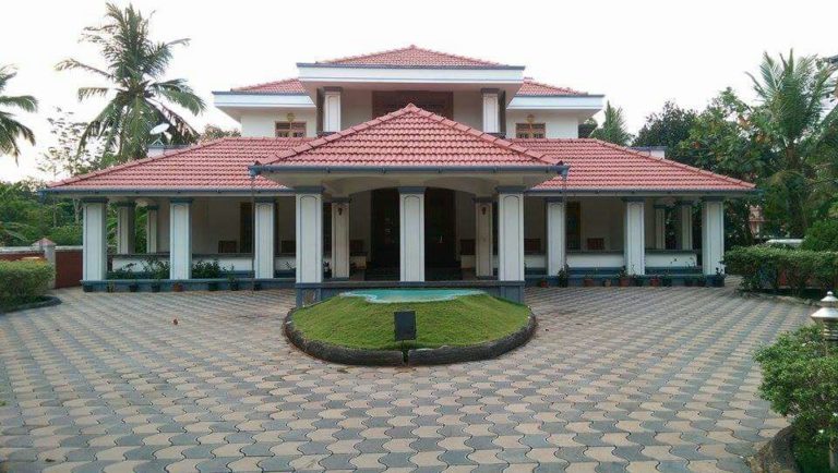 3500 Square Feet 4 Bedroom Kerala Traditional Style Design and Plan