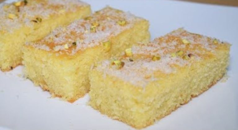 Rava Cake