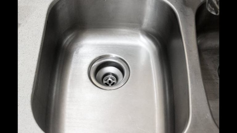 Clean Kitchen Sink