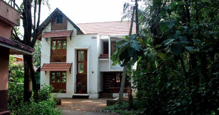 1750 Square Feet 3 Bedroom Double Floor Low Budget House at 8 Cent Plot