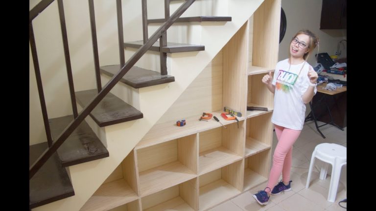 Building Shelves Under The staircase
