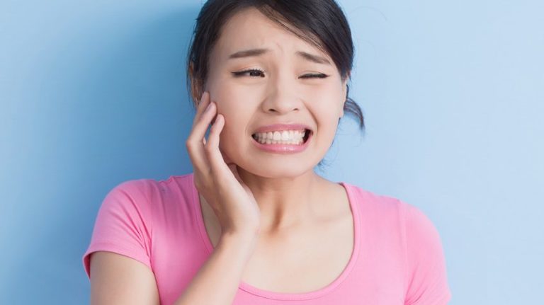 Instant toothache pain relief