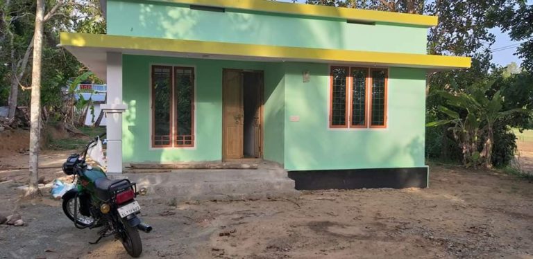 650 Square Feet 2 Bedroom Single Floor Simple and Cute House and Plan