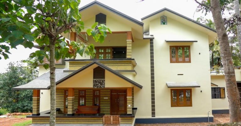Beautiful duplex home with simple décor